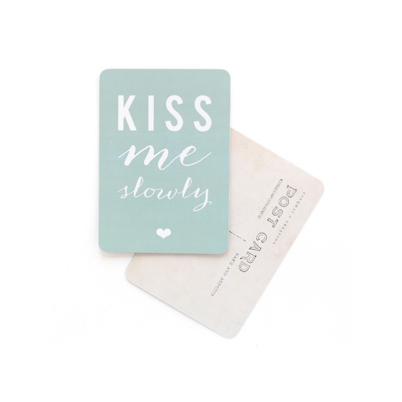 Carte Postale Kiss Me Slowly - Vert Mint - CINQMAI - Boutique Les inutiles